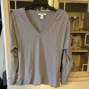 White House Black Market Blouse Size XS